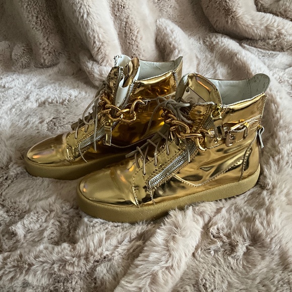 **Giuseppe Zanotti Gold Mettalic Sneakers** - Picture 2 of 6